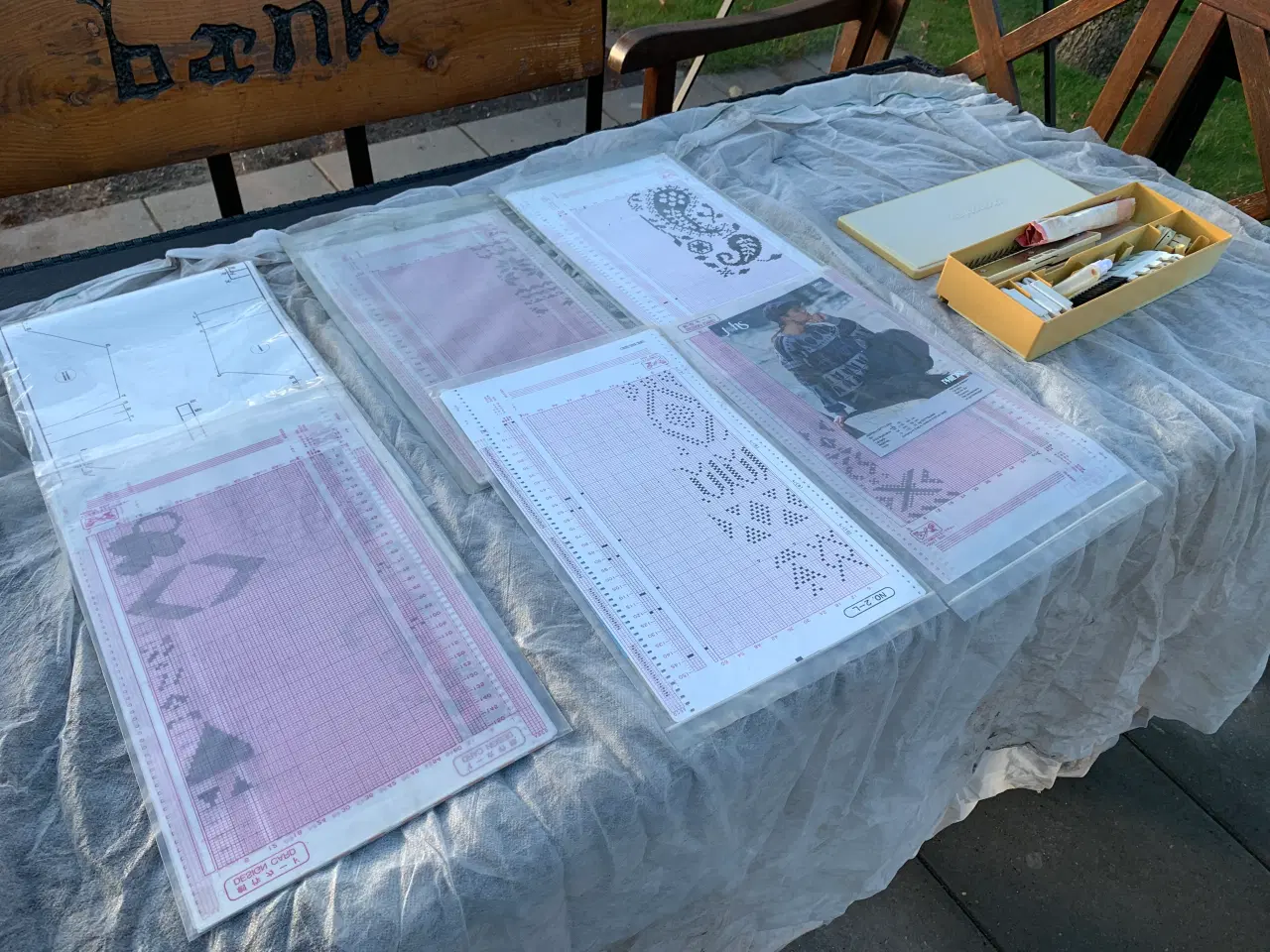 Billede 4 - Strikkemaskine, mærke imperisal Knitmaster 560