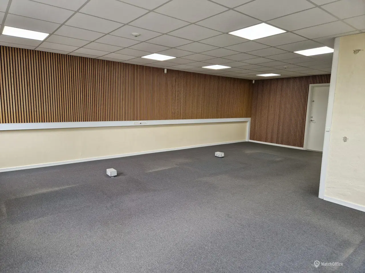 Billede 5 - Kontor- og lagerejendom med synlig og central beliggenhed