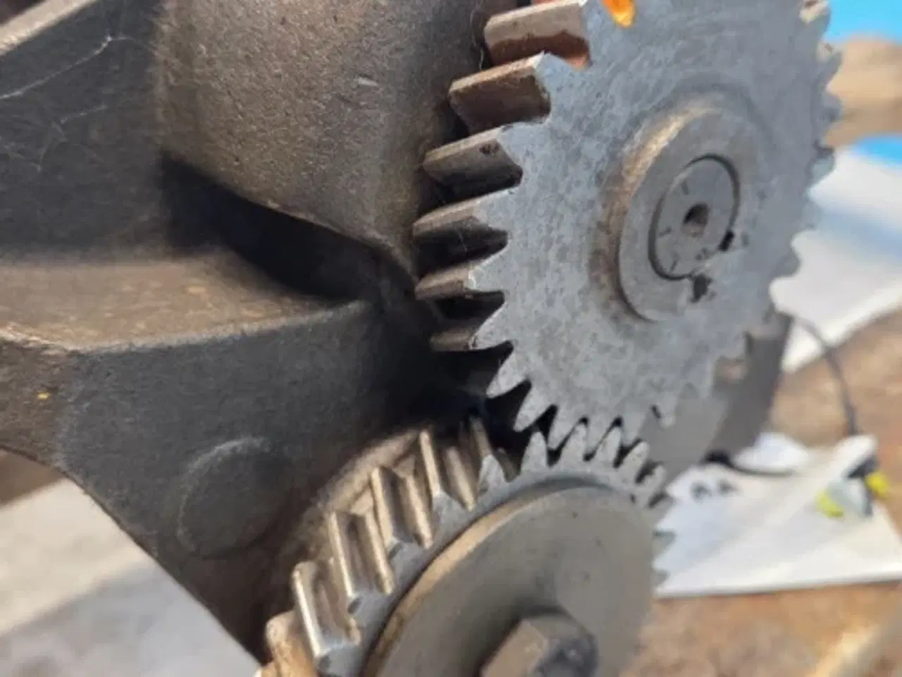 Billede 17 - Ford 678HT Oliepumpe E9HN6600AB