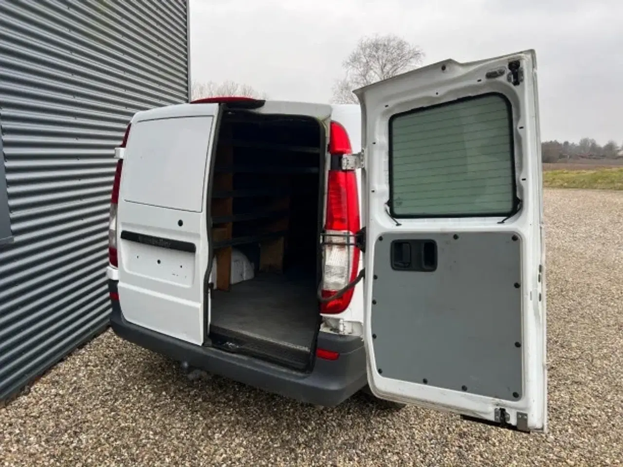Billede 6 - Mercedes-benz Vito 113 langmodel - Kassevogn / Varebil