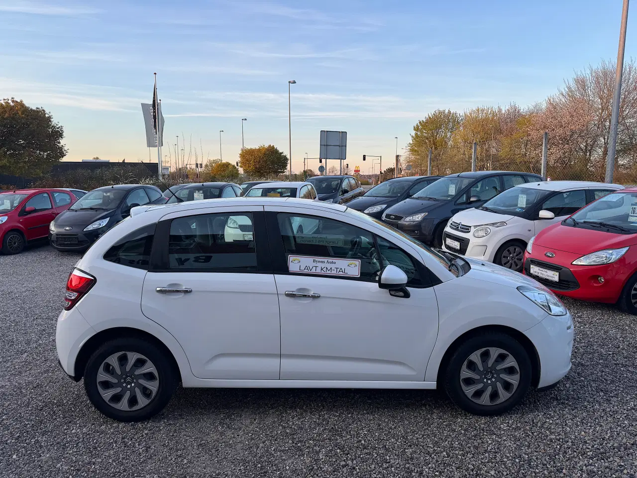 Billede 2 - Citroen C3 1.2 Nysyn Meget pæn og velholdt