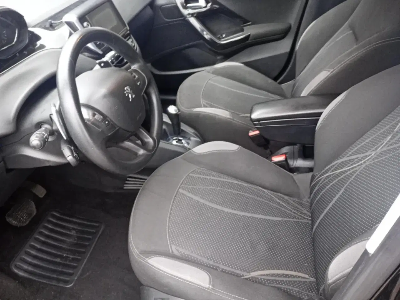 Billede 5 - Peugeot 208 1,4 e-HDi 68 Active ESG