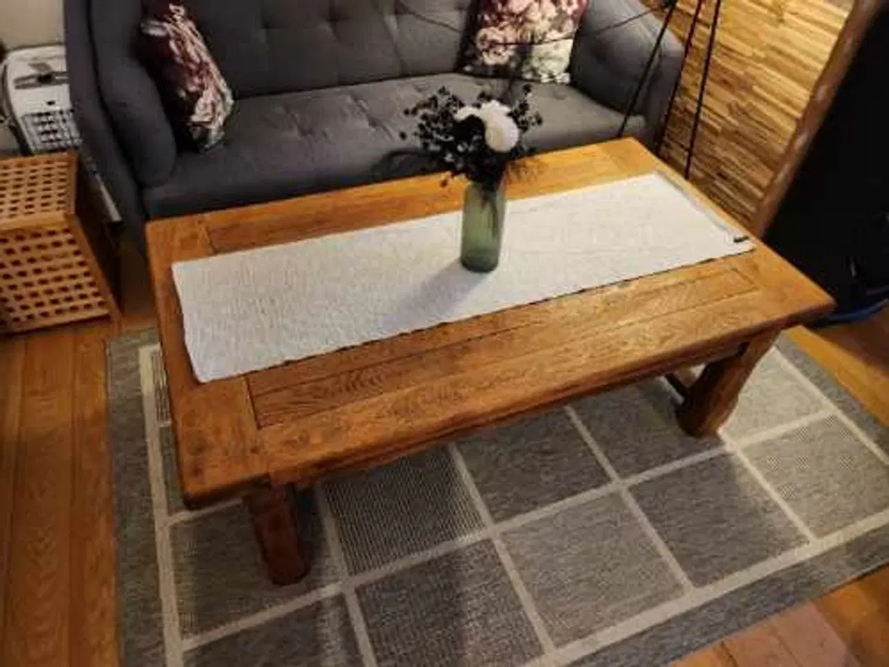 Billede 5 - Sofabord massivt træ