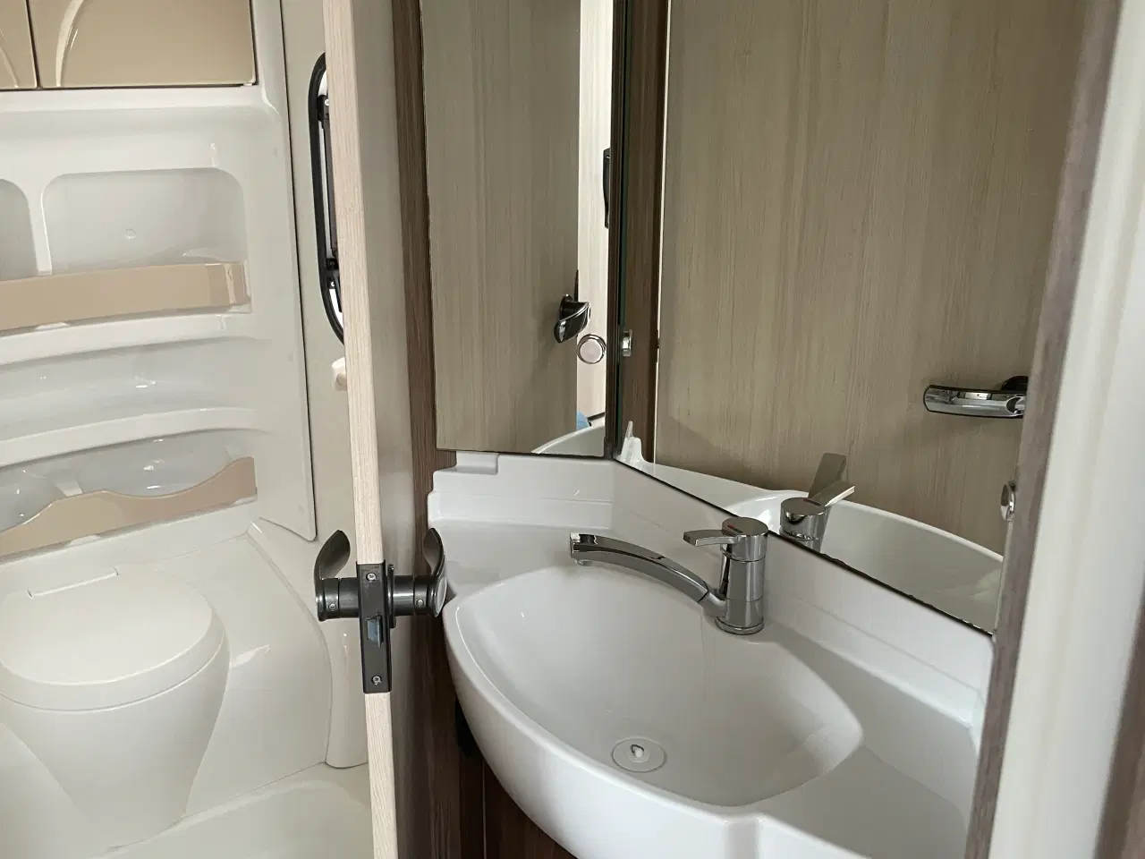Billede 8 - Hobby 460 UFe De Luxe easy