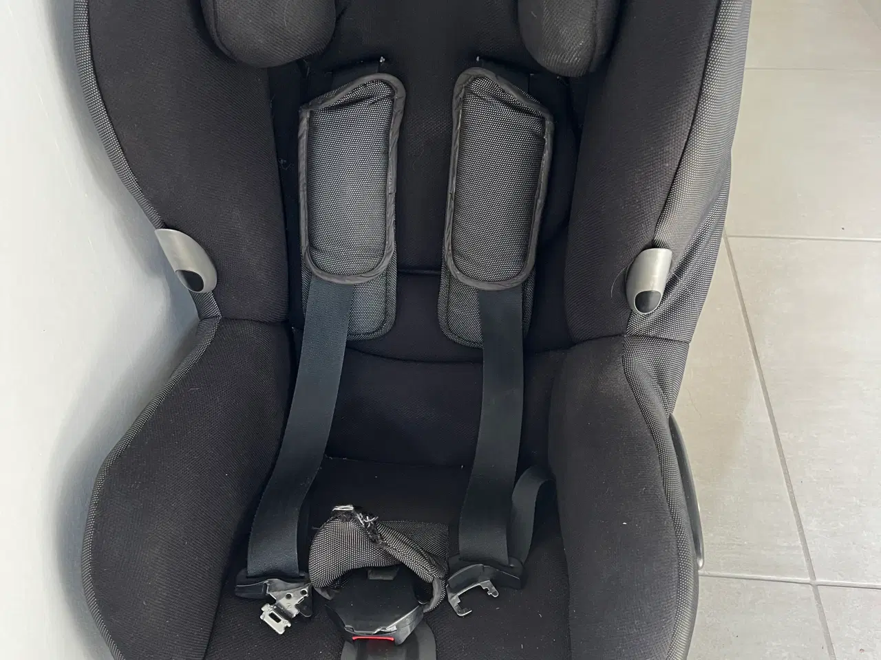 Billede 1 - Brugt men fin autostol sælges 