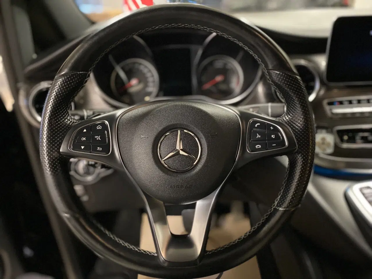 Billede 6 - Mercedes EQV300  Avantgarde XL Van