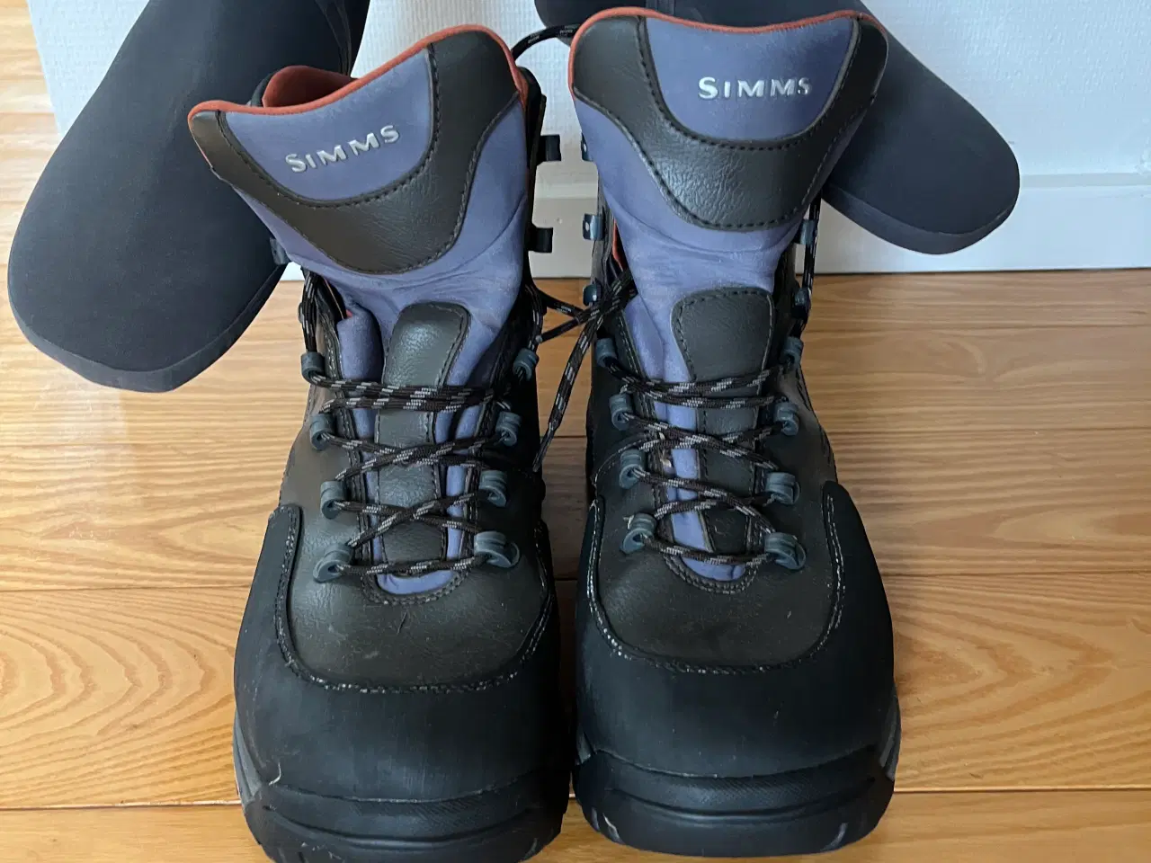 Billede 2 - Simms Freestone waders + støvler (m. spikes).