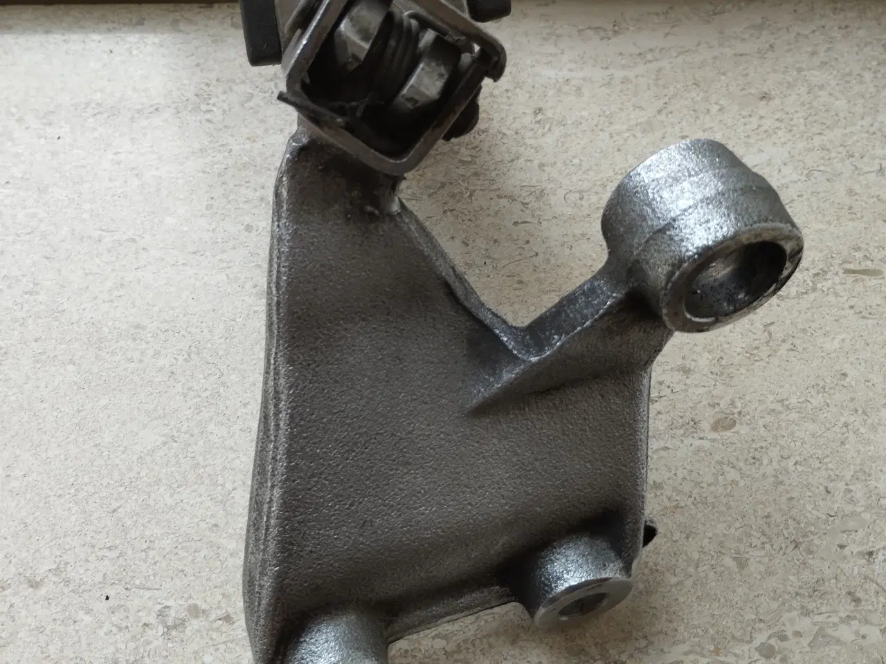Billede 2 - Reservedele til Yamaha VMX 1200 V-Max. (se %)