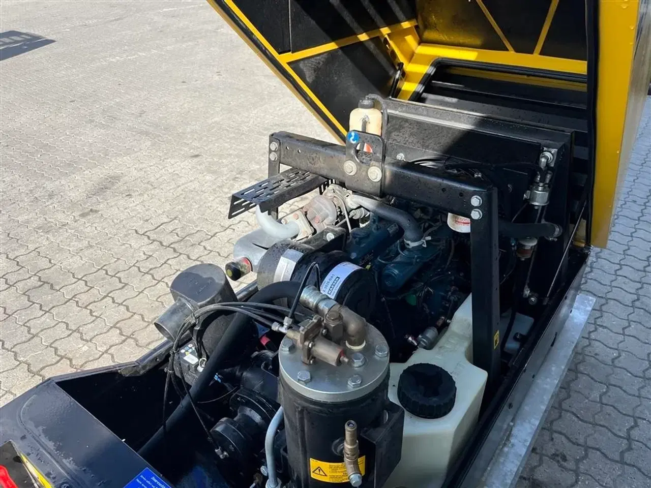 Billede 8 - Kaeser M 31 3M3 kompressor på ski