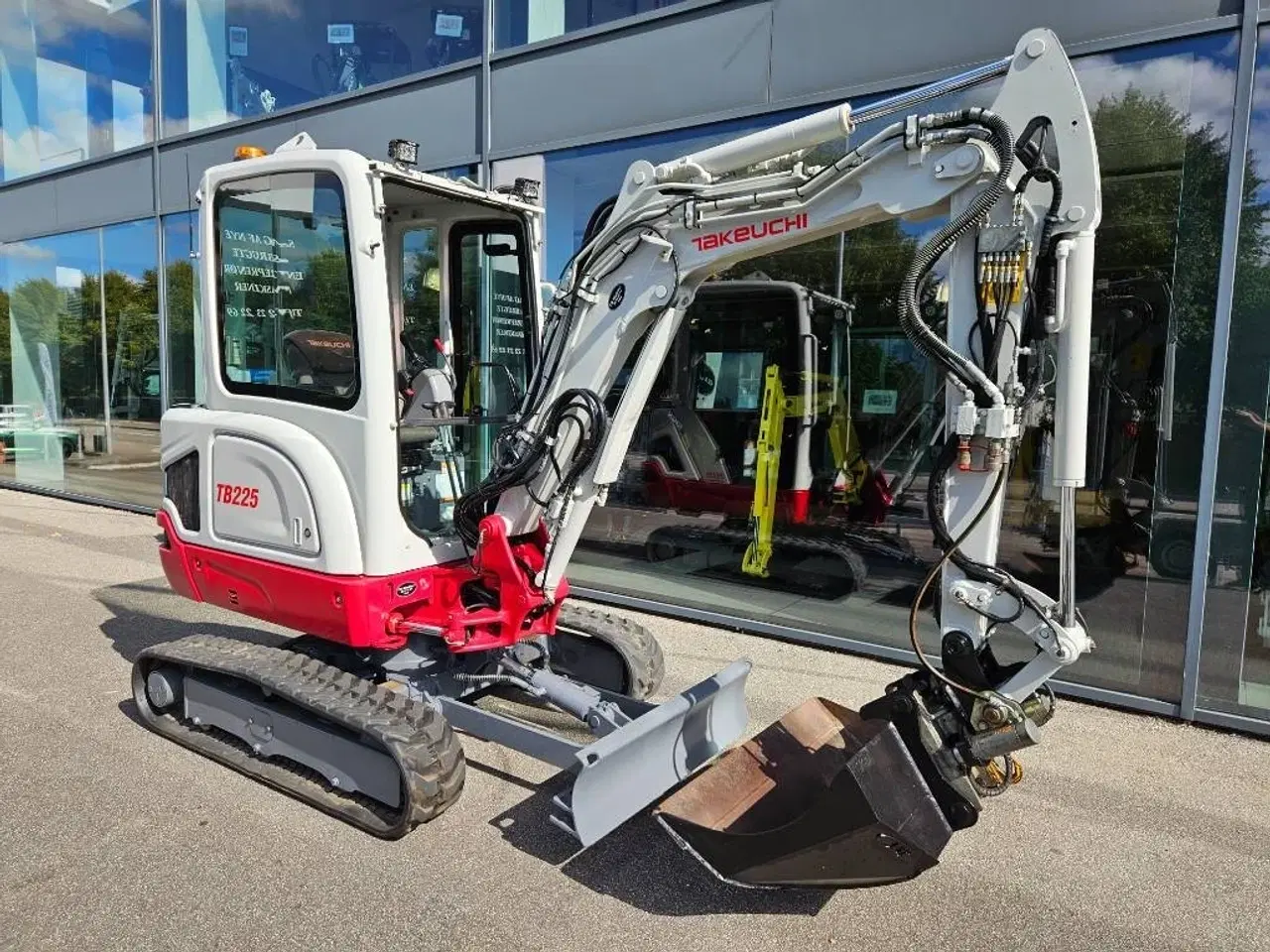 Billede 1 - Takeuchi TB 225