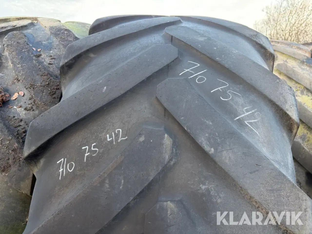 Billede 10 - Landbrugsdæk Bridgestone + 710/75R42Michelin 2 styk