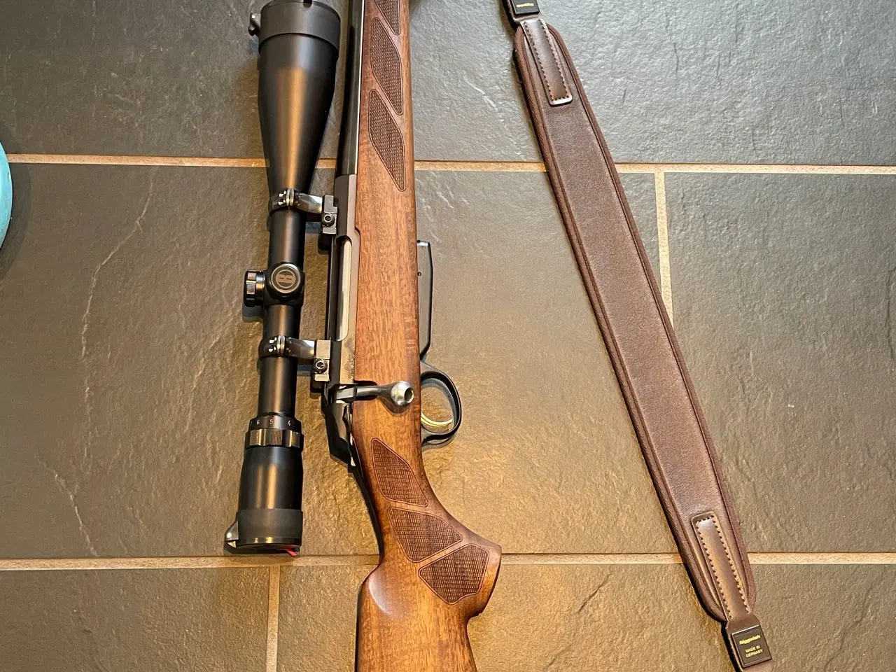 Billede 1 - Tikka T3 Hunter 308w