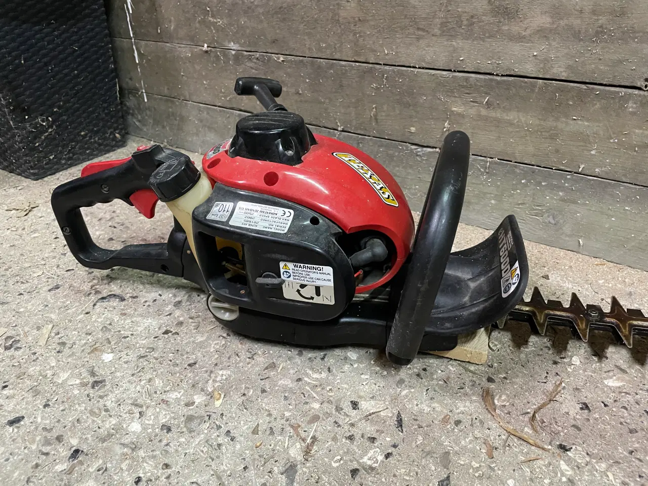 Billede 1 -         Motor hækkeklipper