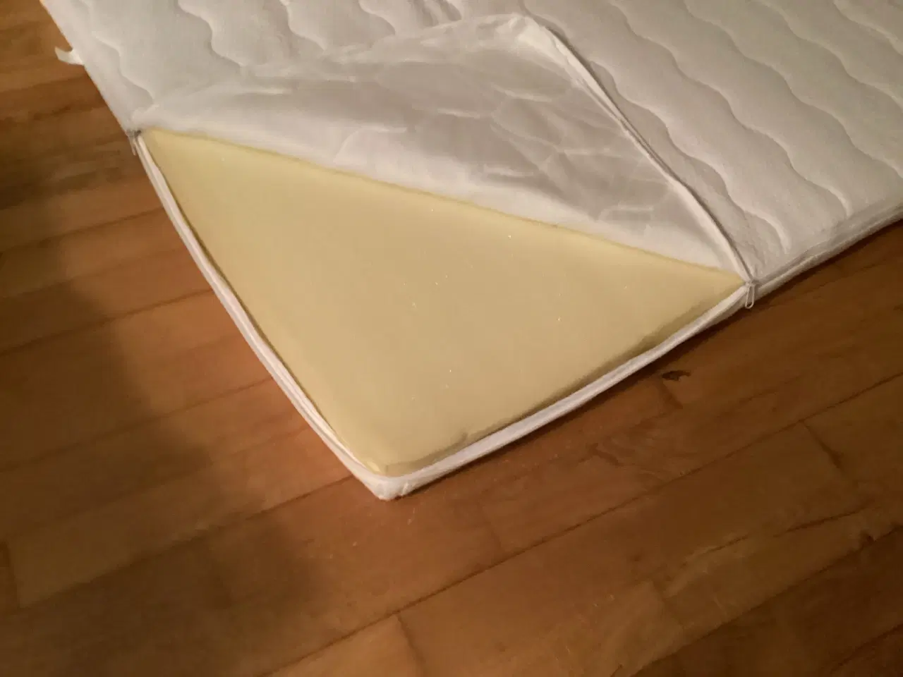 Billede 3 - Lækker memory skum topmadras