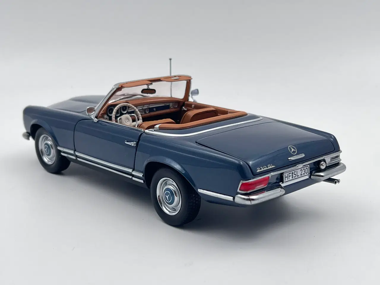 Billede 4 - 1963 Mercedes-Benz 230 SL Pagoda 1:18