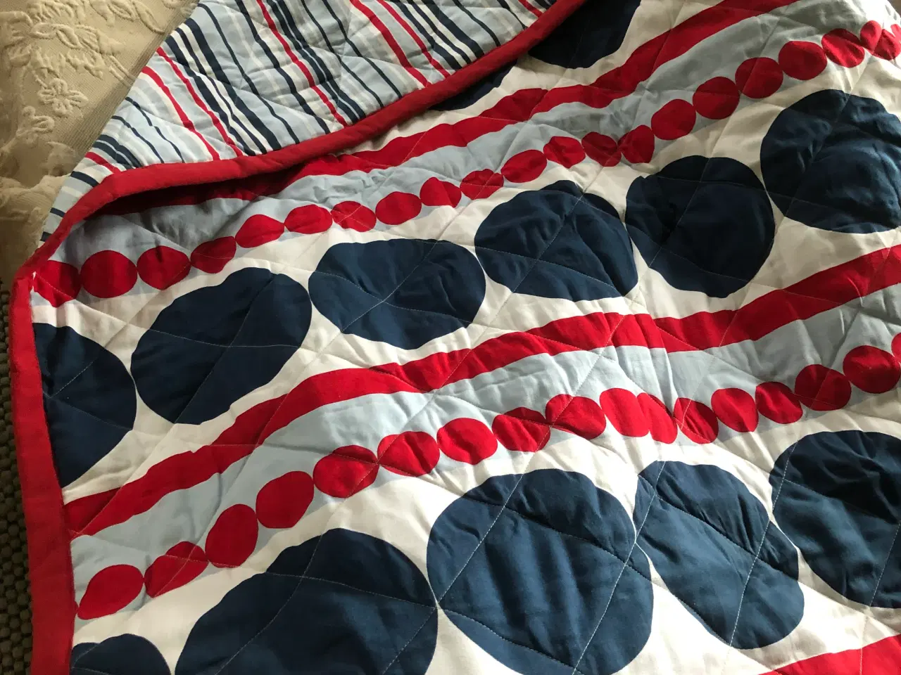 Billede 2 - Quiltet bomuldstæppe