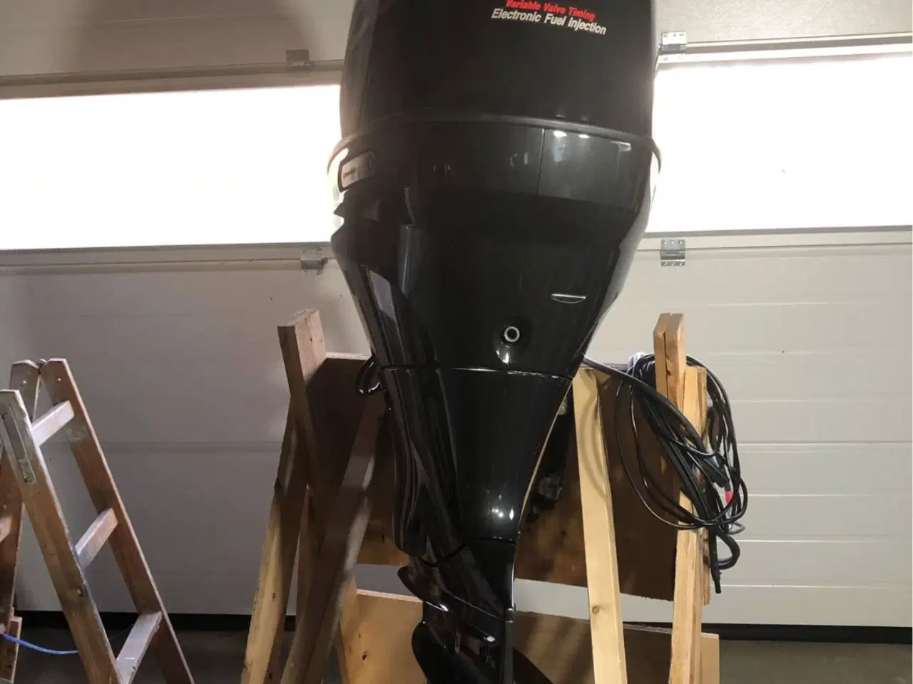 Billede 1 - 4 taks Suzukimotor på 175Hk