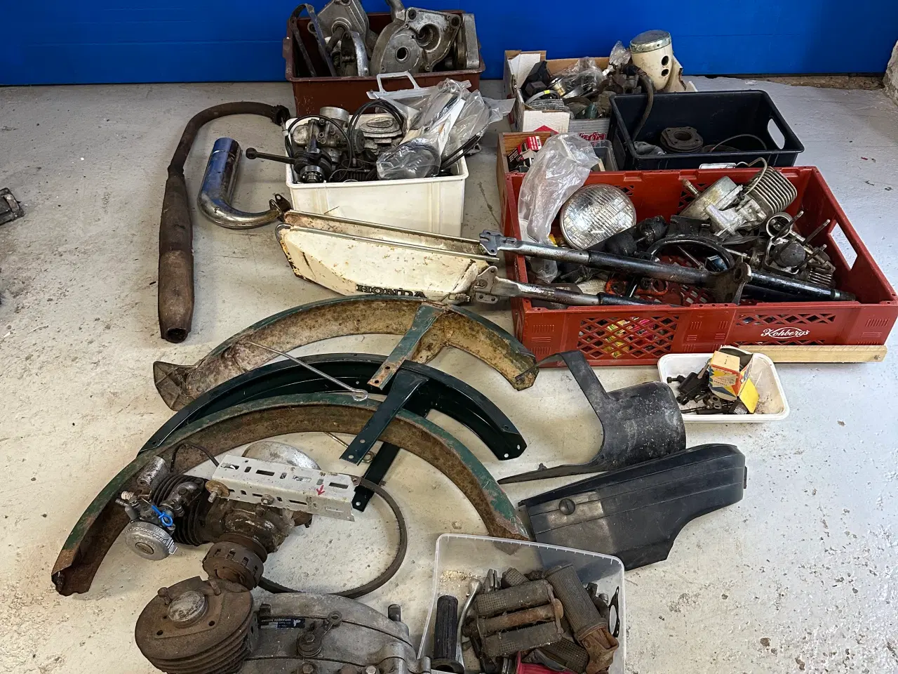 Billede 1 - Diverse knallert dele sælges 