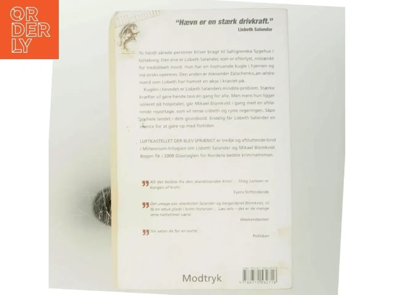 Billede 3 - Luftkastellet Der Blev Spraengt (af Stieg Larsson) [Imported] [Paperback] (Danish) (Millennium, 3. Bind) af Stieg Larsson (Bog)