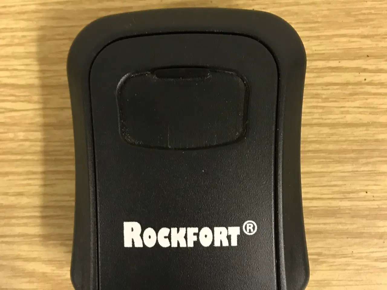 Billede 1 - Nøgleboks med 4 cifret kode