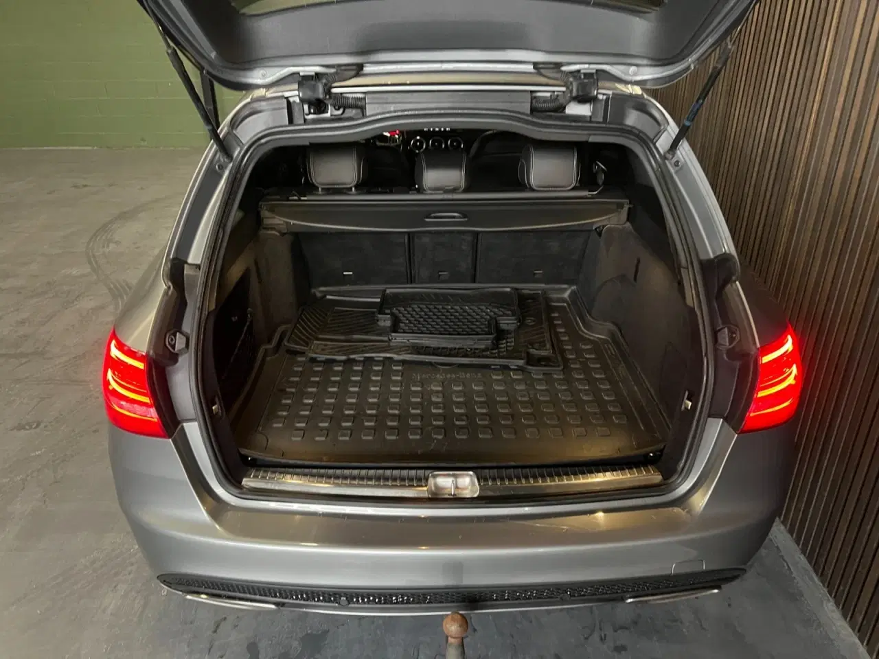 Billede 11 - Mercedes C200 2,0 AMG Line stc. aut.