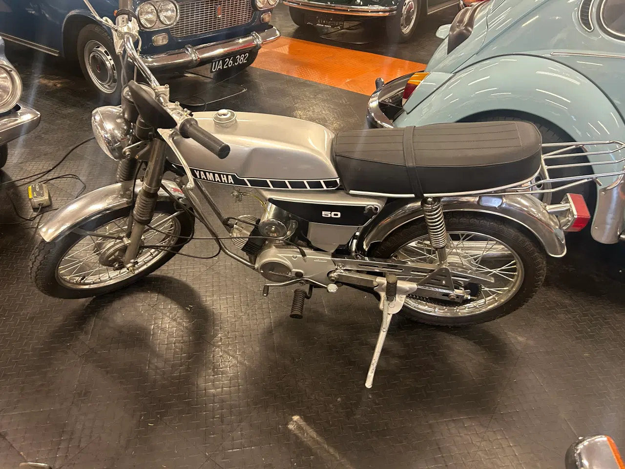 Billede 2 - Yamaha 4 gears i meget fin stand og Dansk fra ny.