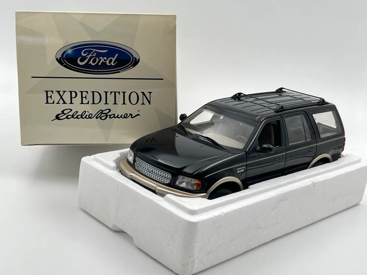 Billede 9 - 1997 Ford Expedition Eddie Bauer Edition 1:18 