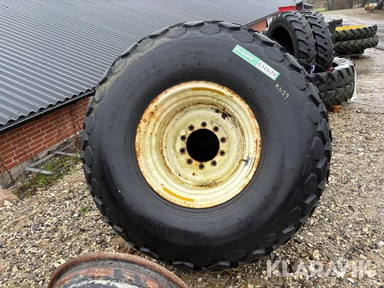 Billede 2 - Landbrugsdæk + følg Alliance 28L-26 A-330 B-61 - 2 styk