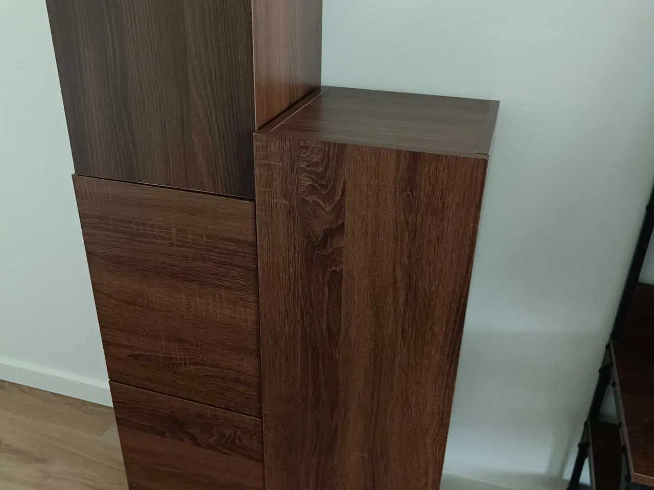 Billede 4 - Flot tv bord med 3 væg moduler