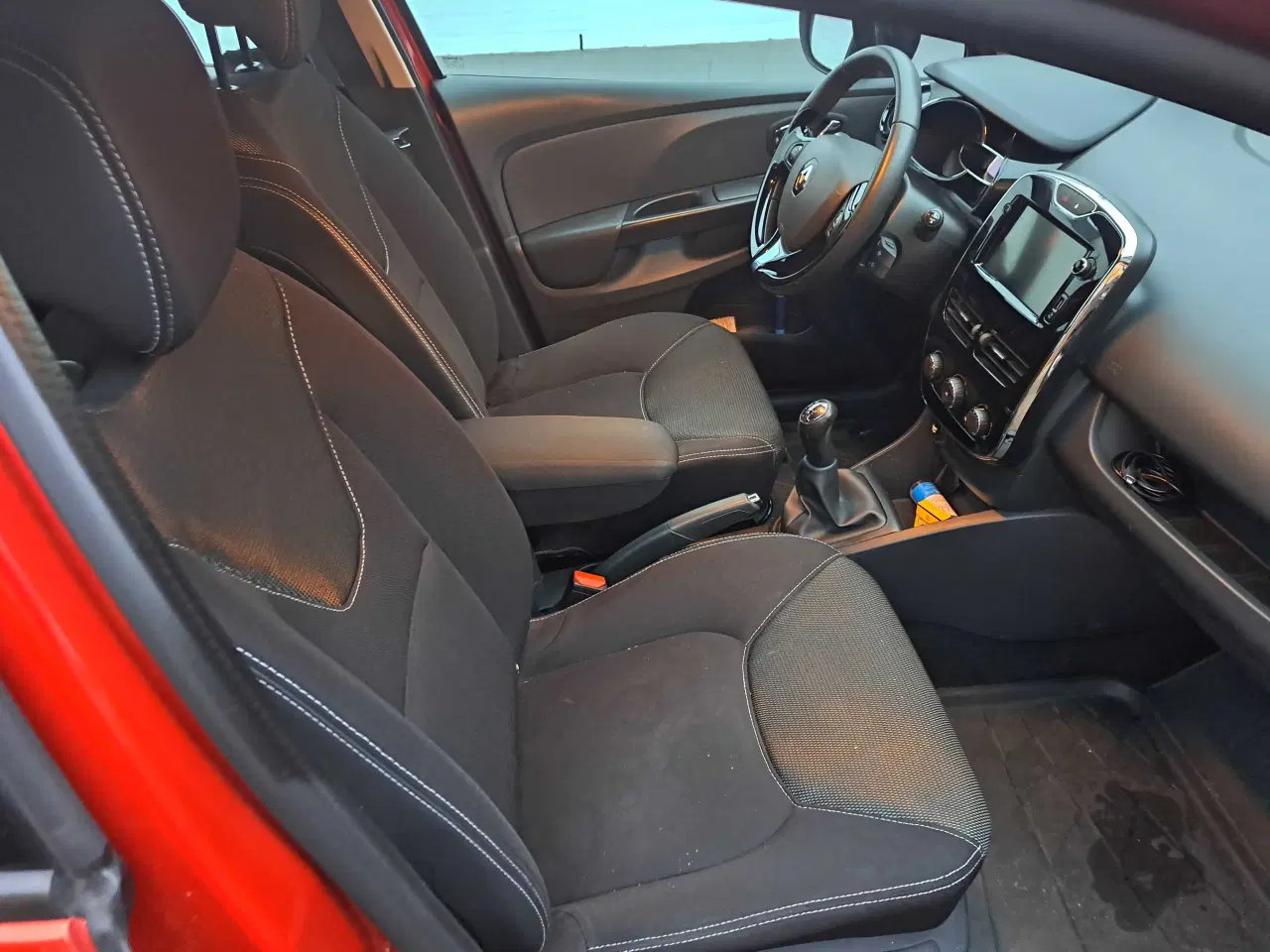 Billede 7 - Meget velholdt Clio IV