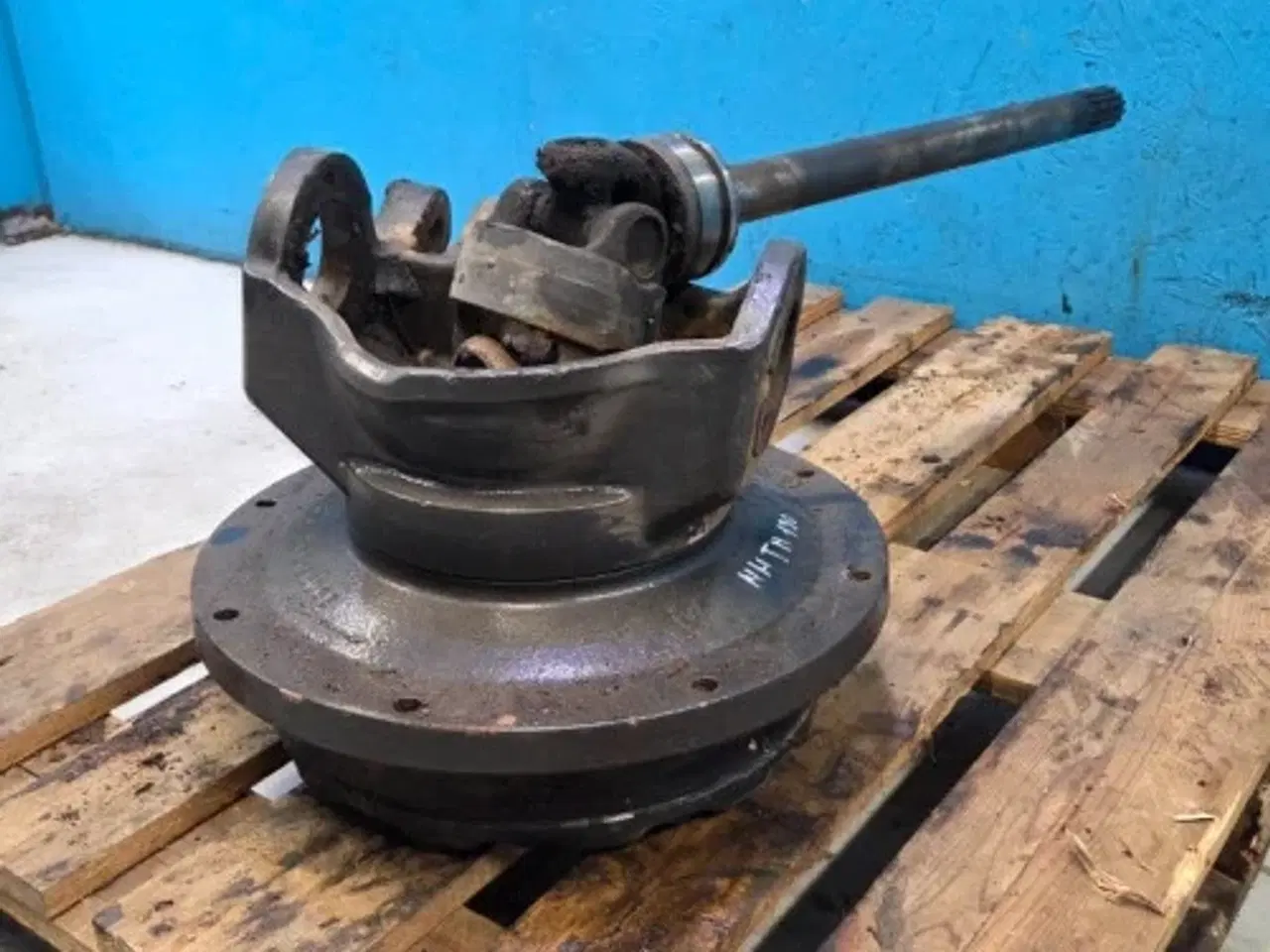 Billede 8 - New Holland TM190 Hjulnav R.  5191744