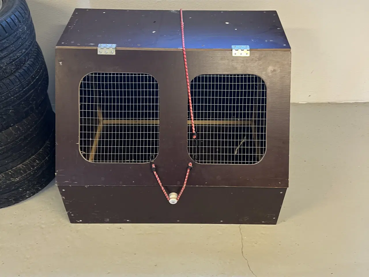 Billede 1 - Hundebur/ kasse