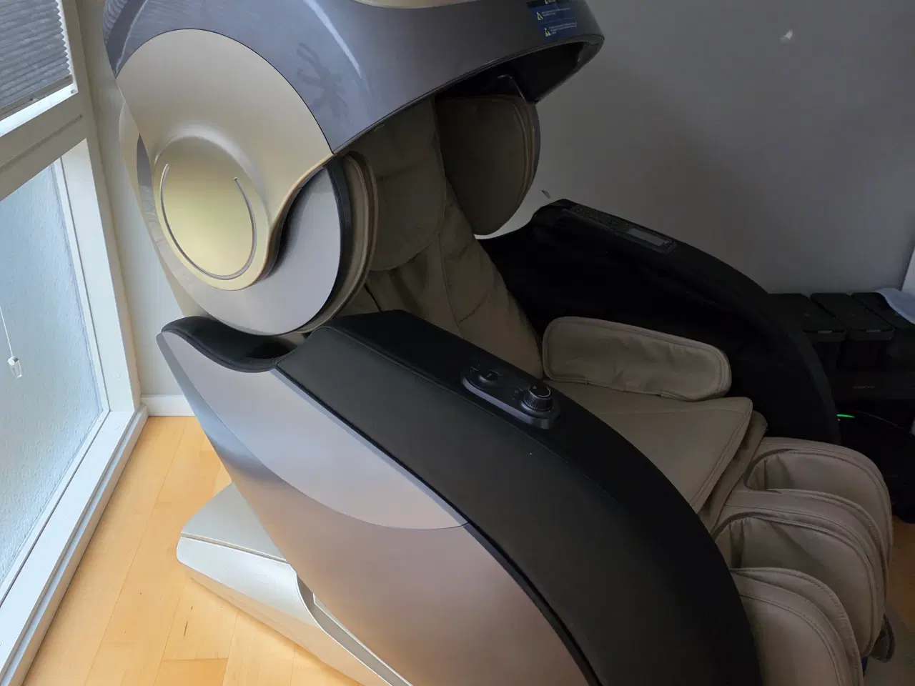 Billede 3 - Astana Premium 4D Massagestol