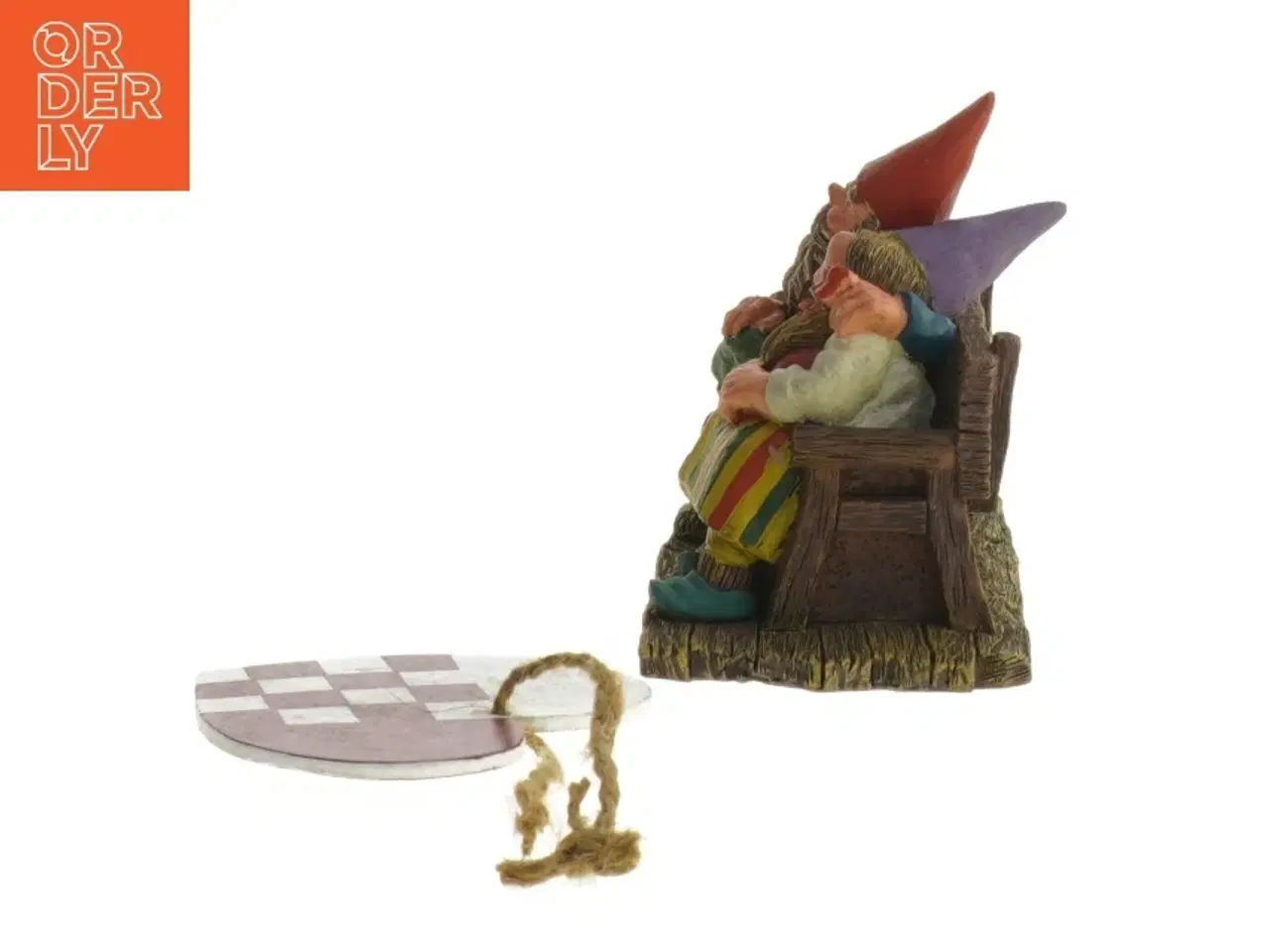 Billede 5 - Dekorativ figurpar af nisser fra gnomes (str. 11x9 cm)