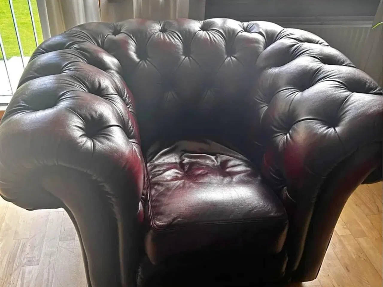 Billede 1 - Chesterfield sofa og stol 