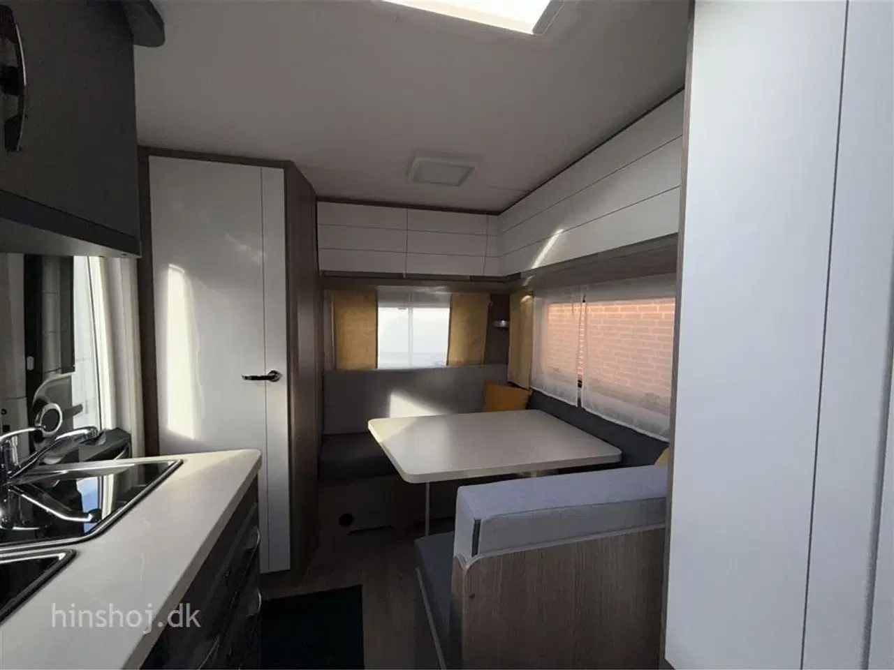 Billede 7 - 2026 - Hobby On Tour 390 SF   Lækker rejsevogn med lav egenvægt fra Hinshøj Caravan A/S