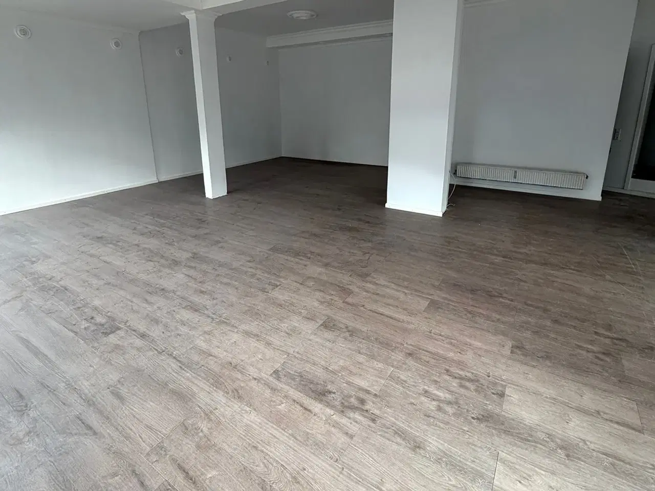 Billede 4 - Synligt erhvervslejemål på attraktiv placering i Hjørrings gågade!