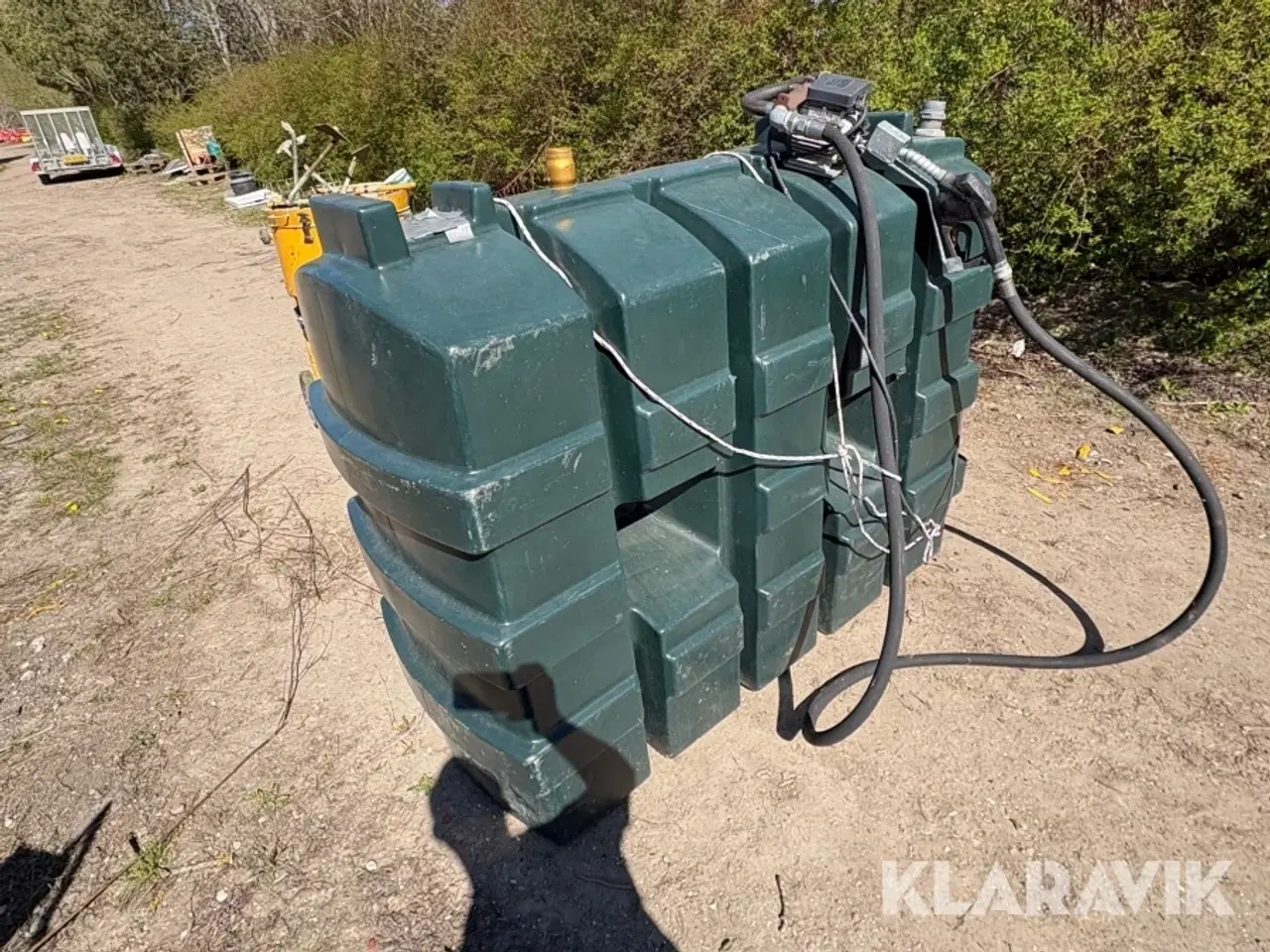 Billede 2 - Dieseltank med pumpe Kingspan 1225 liters