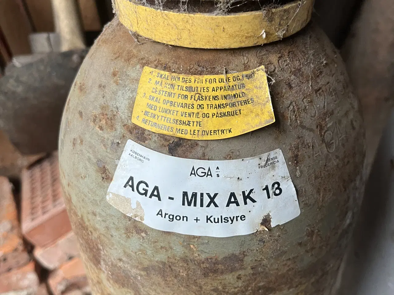 Billede 5 - Ilt og gas flasker