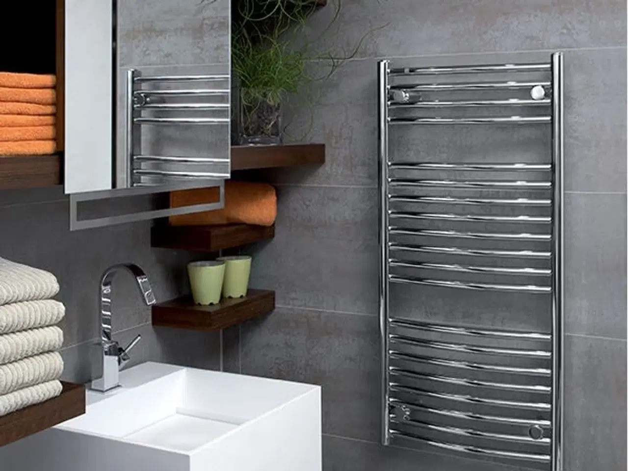 Billede 1 - Krom Calidus håndklædetørre1290x750mm STRØMBERG