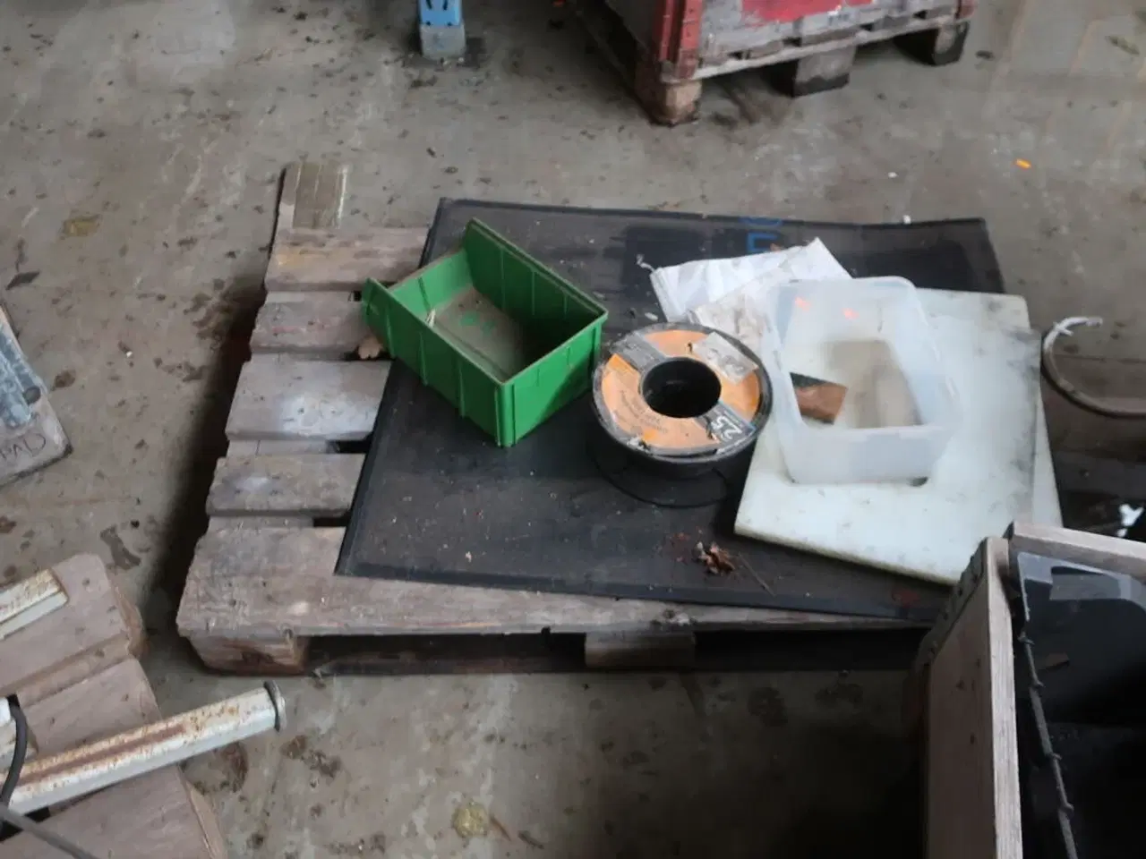 Billede 4 - Div. Paller, pallerammer, reservedele, varelager m.m.