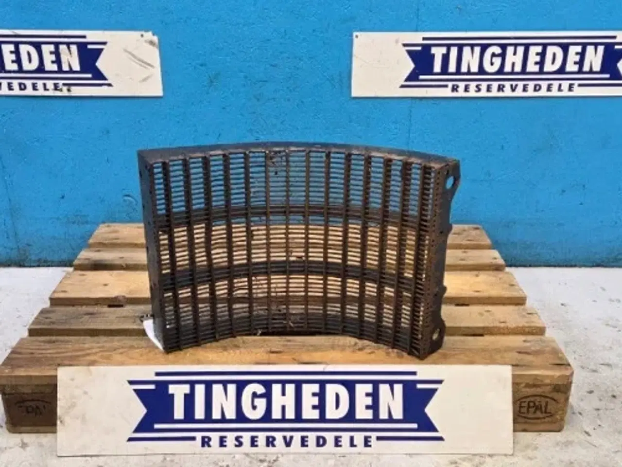 Billede 1 - Case 8010 Tærskebro L. 84182108