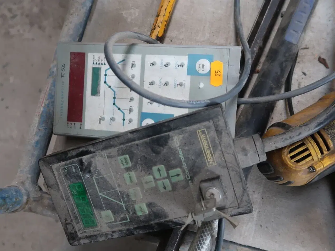 Billede 2 - Blandet værktøj (vogn medfølger ikke)