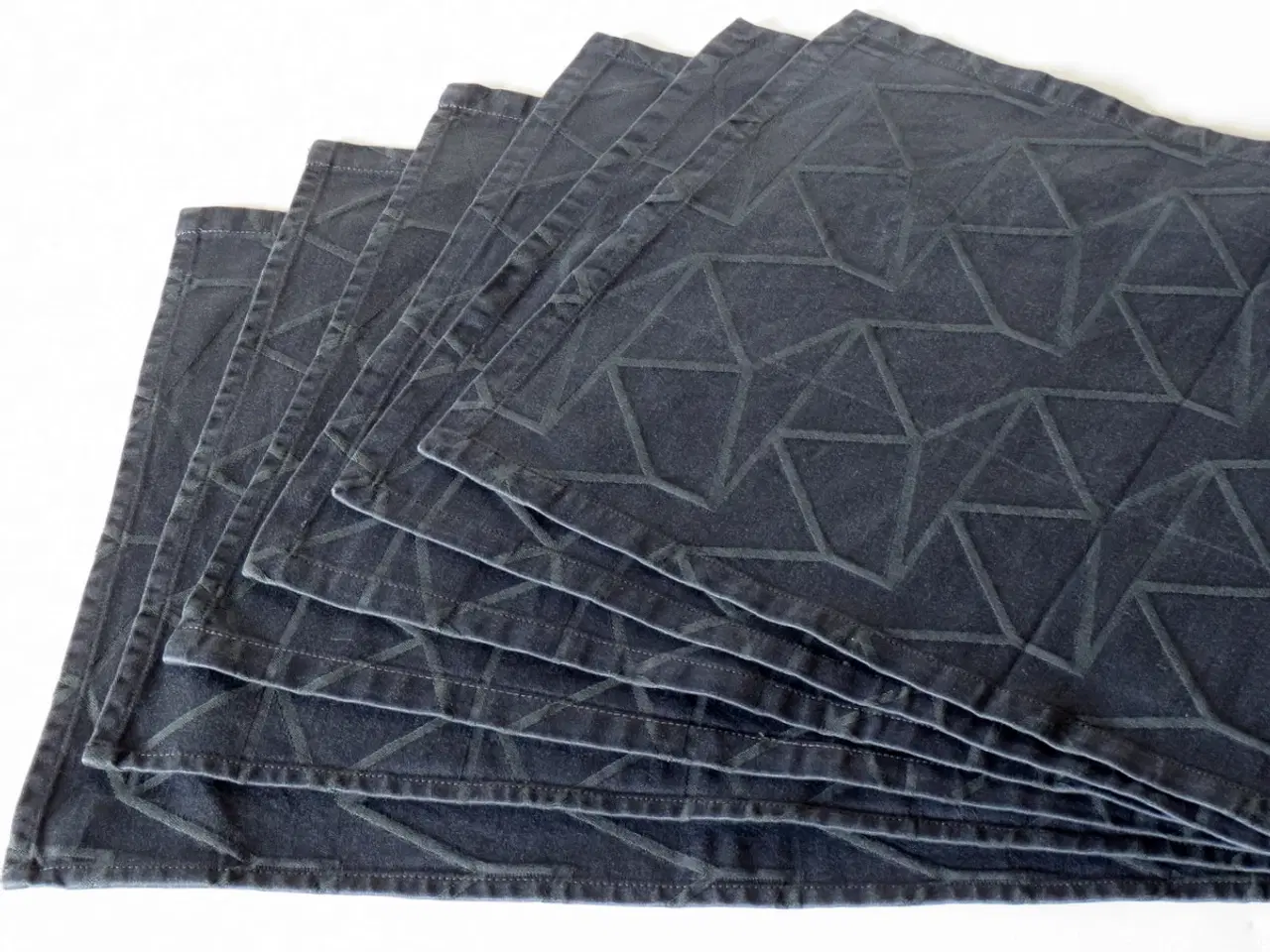 Billede 1 - Arne Jacobsen dækkeservietter, 6 stk.