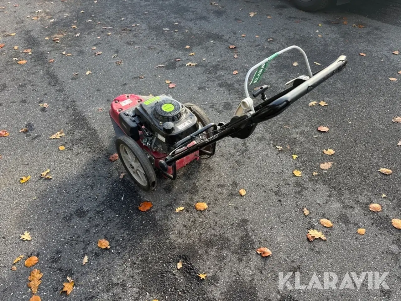 Billede 3 - Græstrimmer/Fliserenser P.Lindberg 5.8 HK