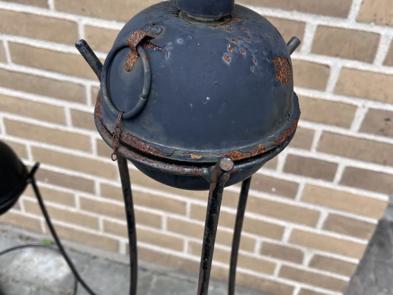 Billede 3 - Udendørs olielamper sælges samlet 