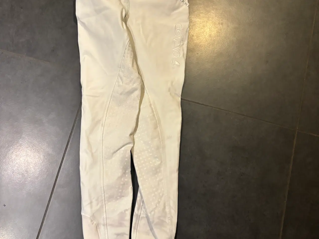 Billede 4 - Catago ridebukser hvid
