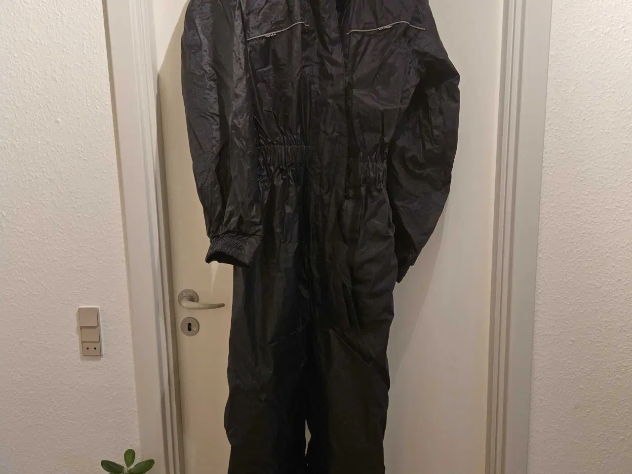 Billede 1 - Regndragt fra T Hansen
