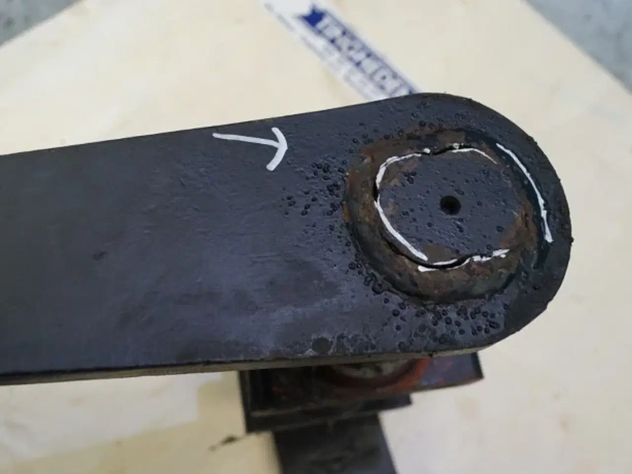 Billede 5 - New Holland 4860S Udløser Arm 84053023