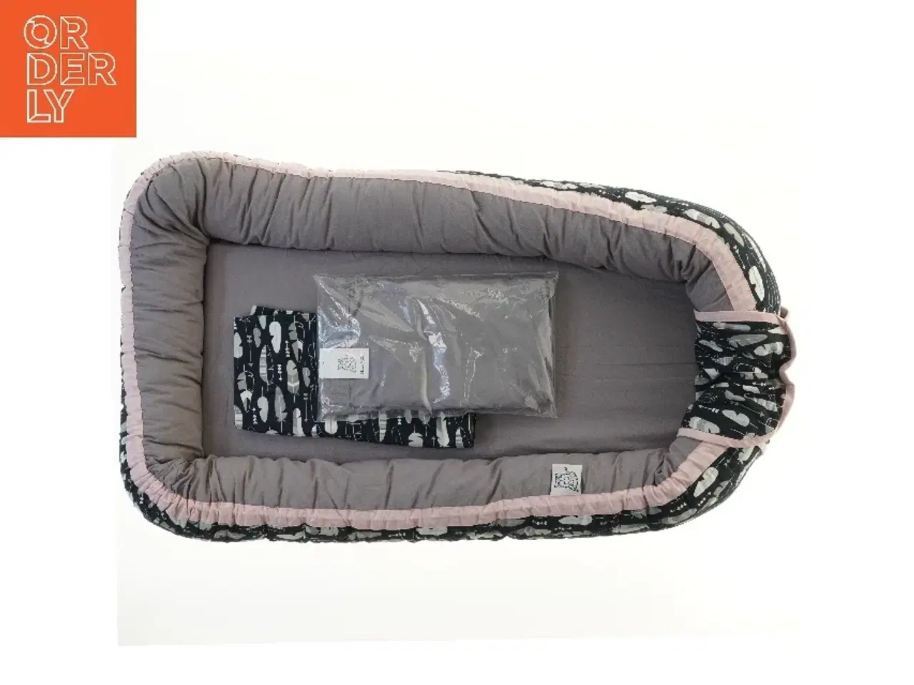 Billede 1 - Babynest med aftageligt betræk fra Mama Milla (str. 90x53 cm)